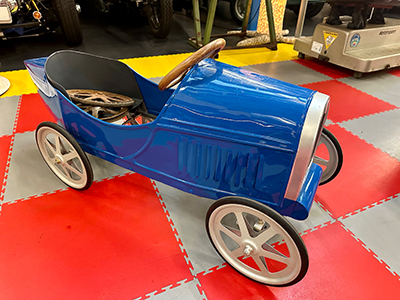 Kinderzeit: Tretmobil Bugatti